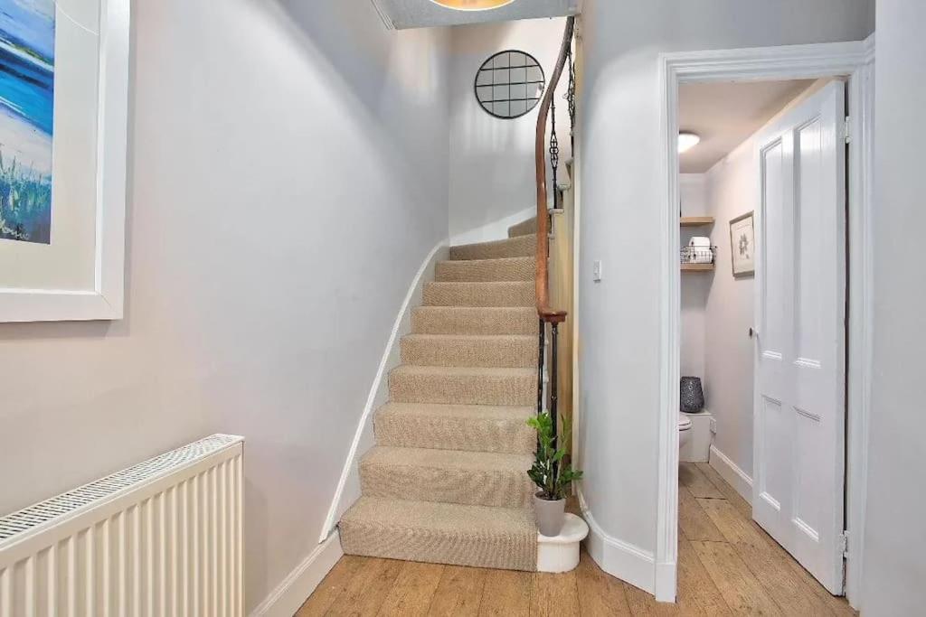 Georgian Townhouse In Centre Of Perth Apartment ภายนอก รูปภาพ